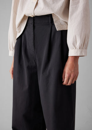 Cotton Paper Bag Trousers | Soft Black