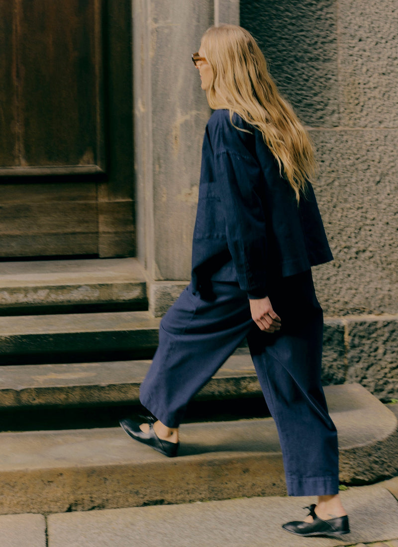 Cotton Canvas Pleat Front Trousers | Blue Navy