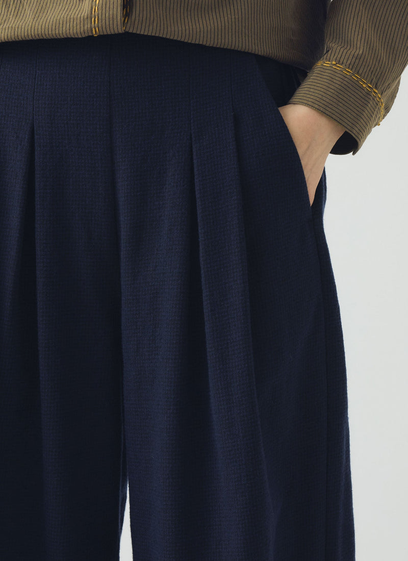 Corinne Cotton Wool Houndstooth Trousers | Dark Navy