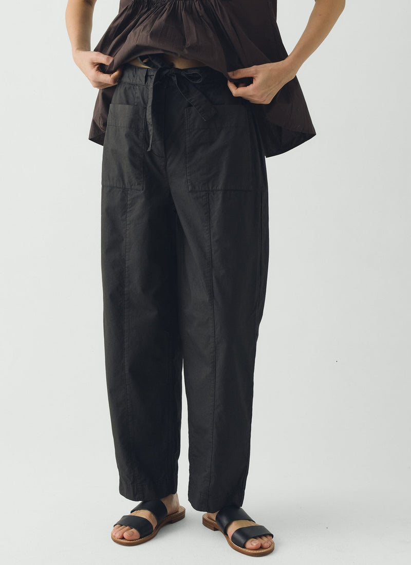 Cotton Twill Belted Trousers | Smoke