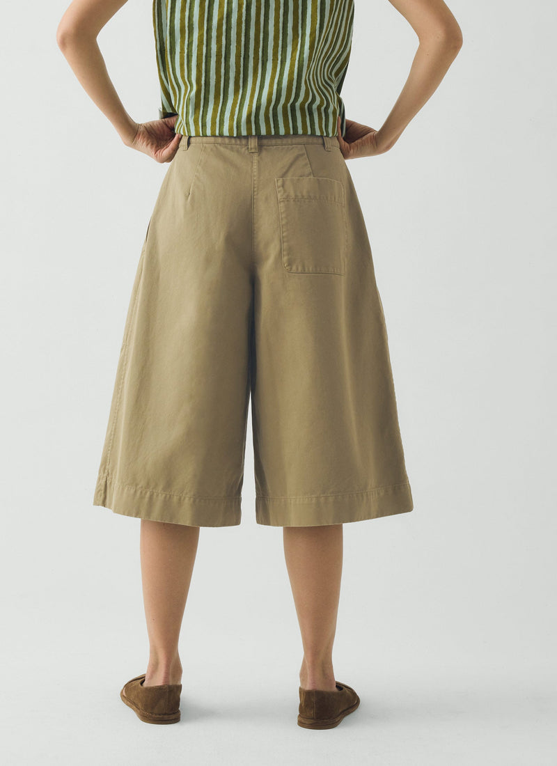 Pleated Cotton Twill Shorts | Olive Leaf