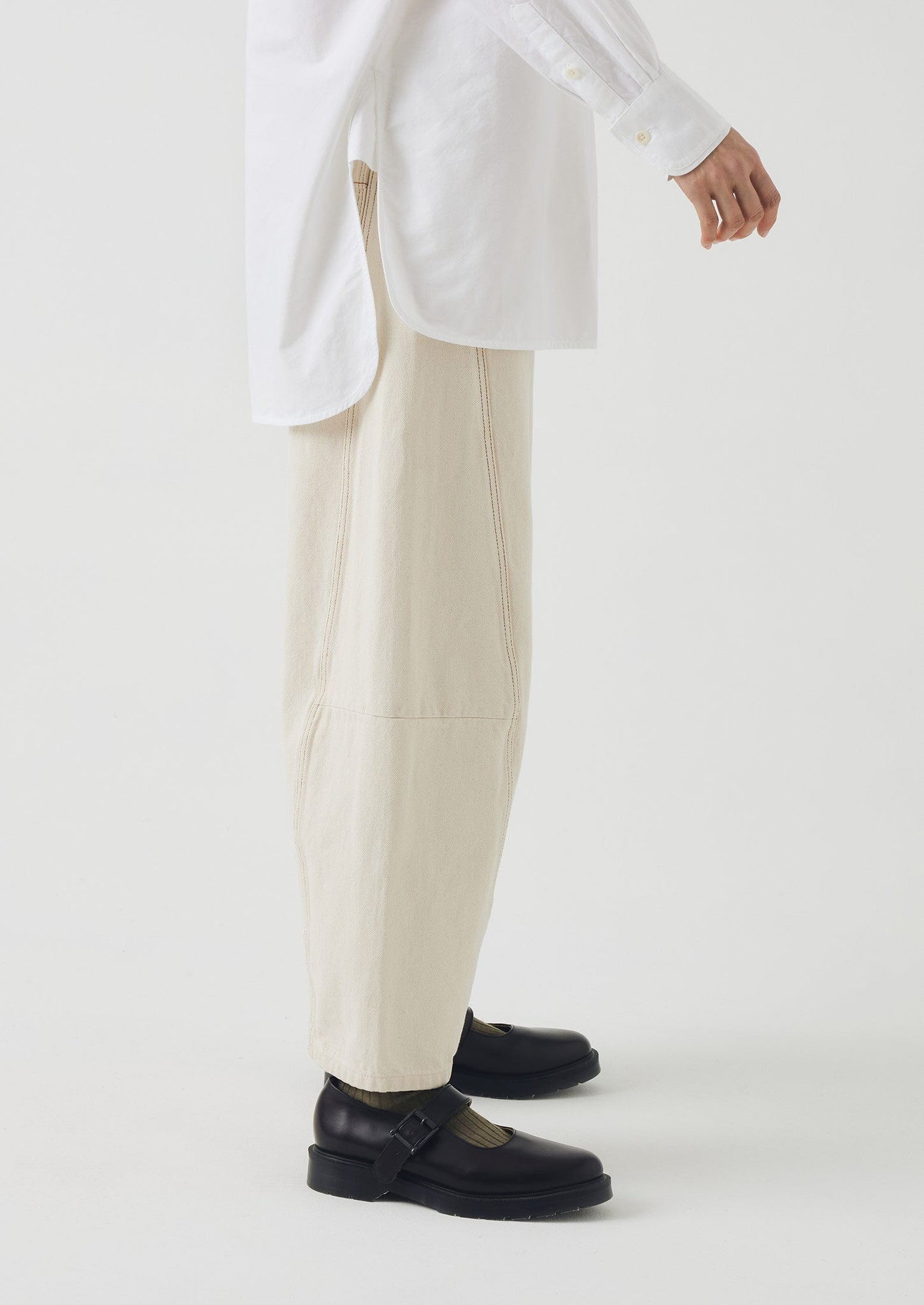 Taro Cotton Oxford Long Shirt | White