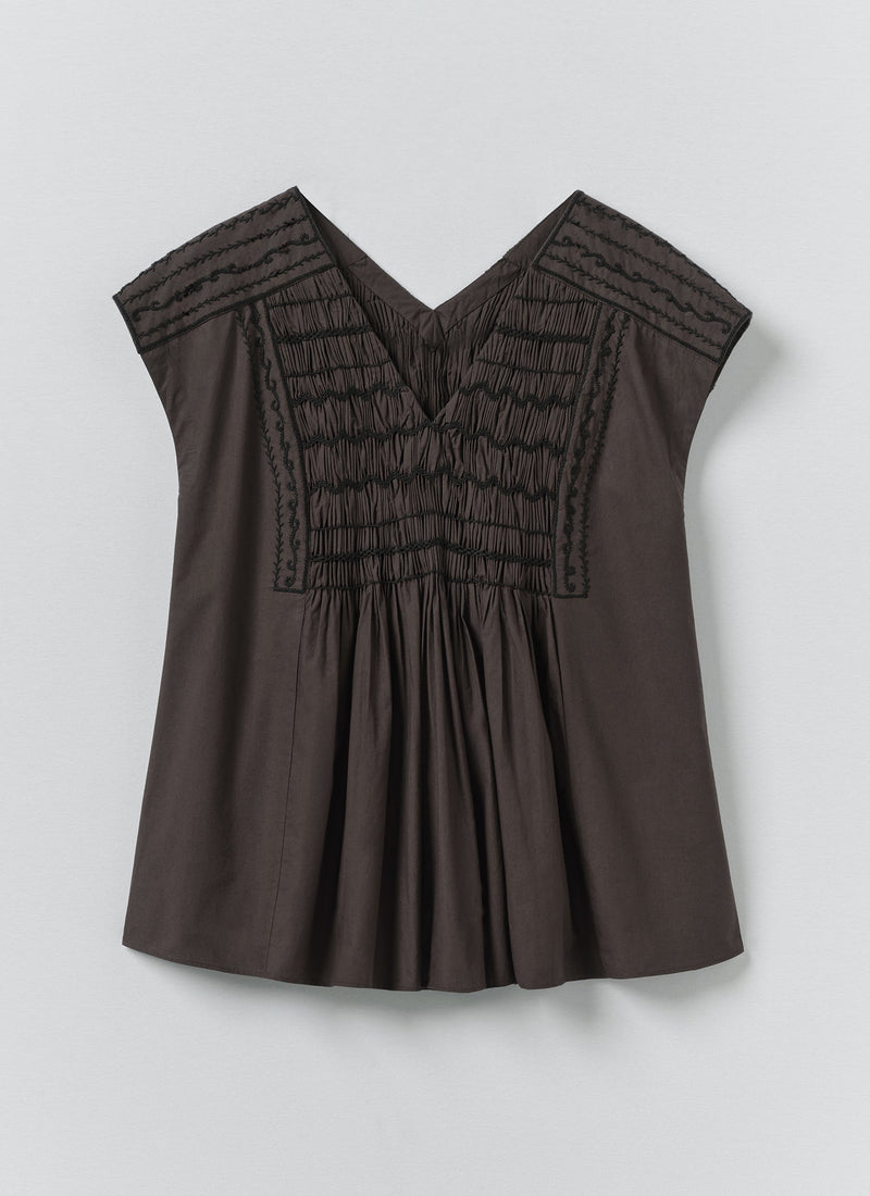 Contrast Smocked Cotton Top | Black Walnut